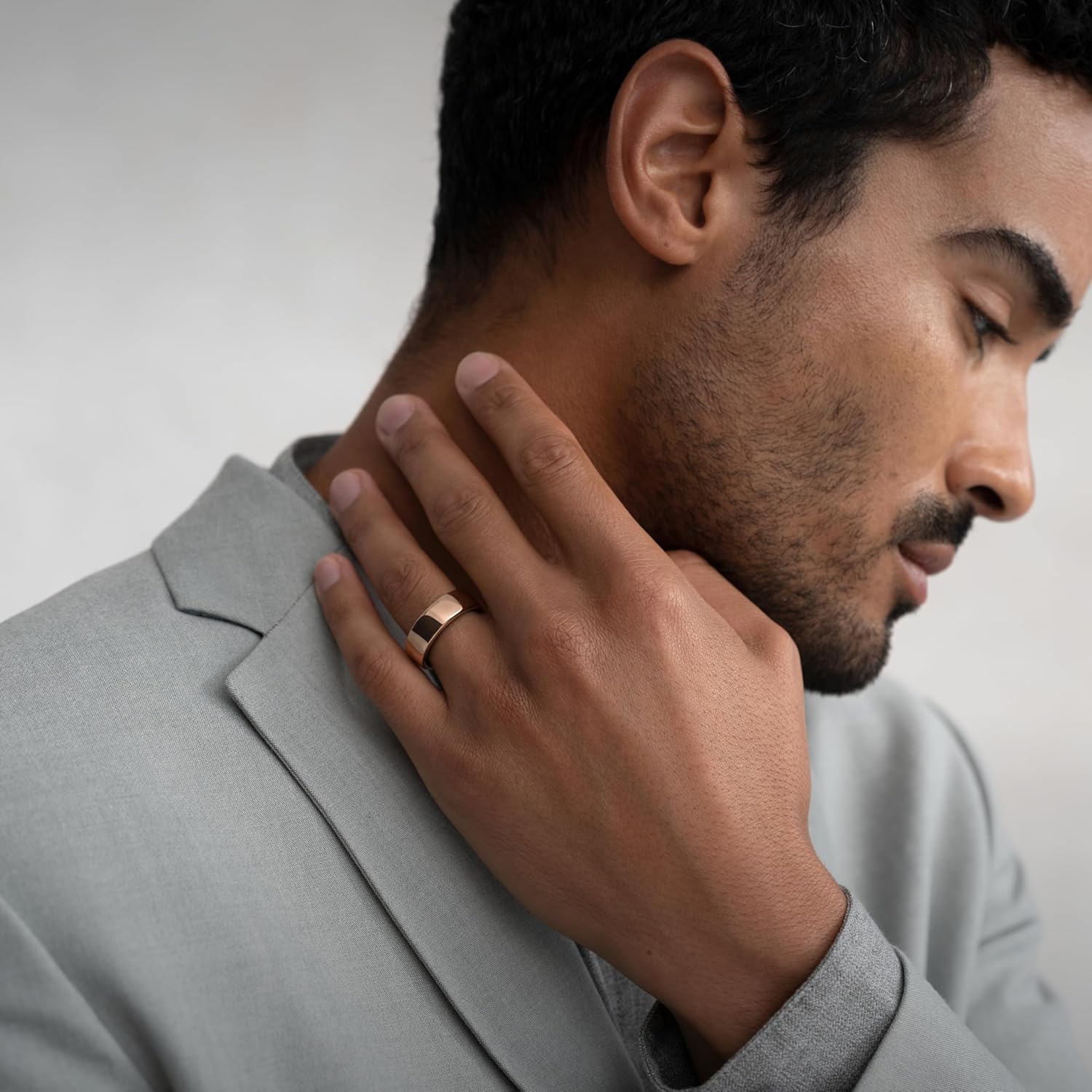 Oura Gen3 Horizon Smart Ring - Size 12, Rose Gold | Sleep, Heart Rate and Fitness Tracking Wearable - Up to 7 Day Battery Life - iOS/Android Compatible - Size First with Oura Sizing Kit - Image 6